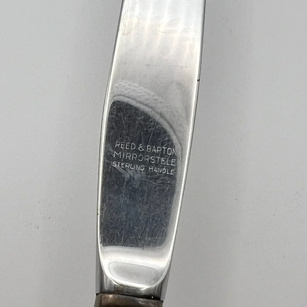 Reed and Barton Classic Rose Dinner Knife Sterling Handle Silver Good Floral